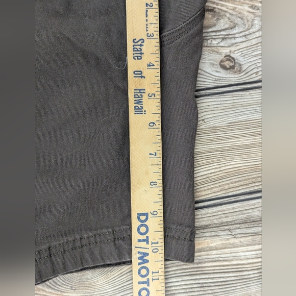 Old Mill Size 38 Cargo Shorts Brown Excellent Condition - Picture 10 of 12